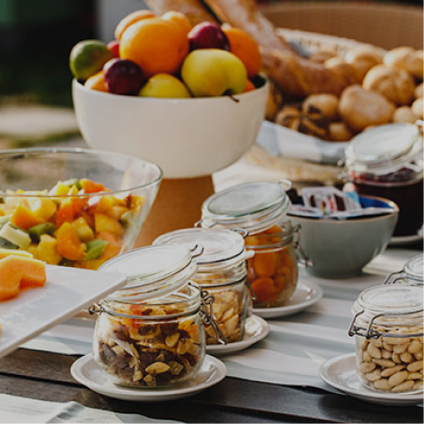 Colazione in giardino